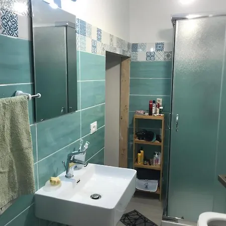 Vinny House דירה