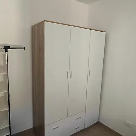 Vinny House דירה