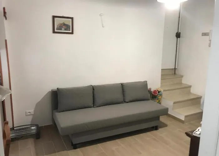 Vinny House * Sanremo